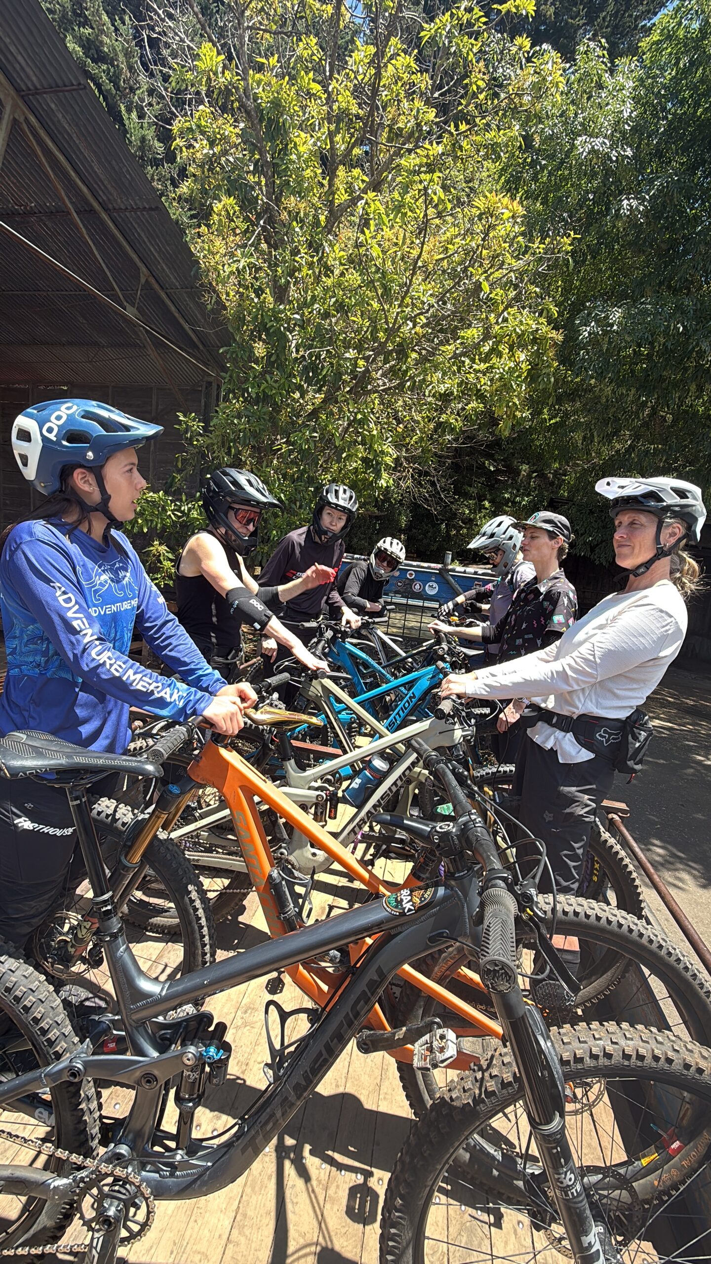 Clinic huddle before the ride