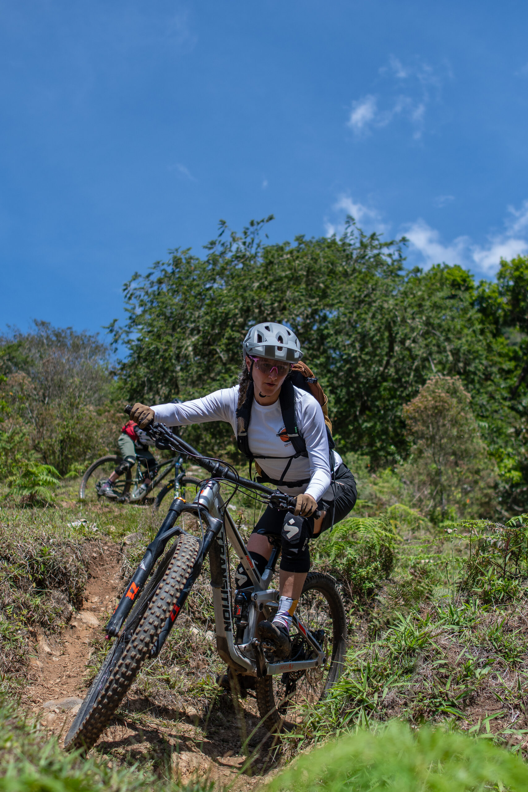 Singletrack high above the valley
